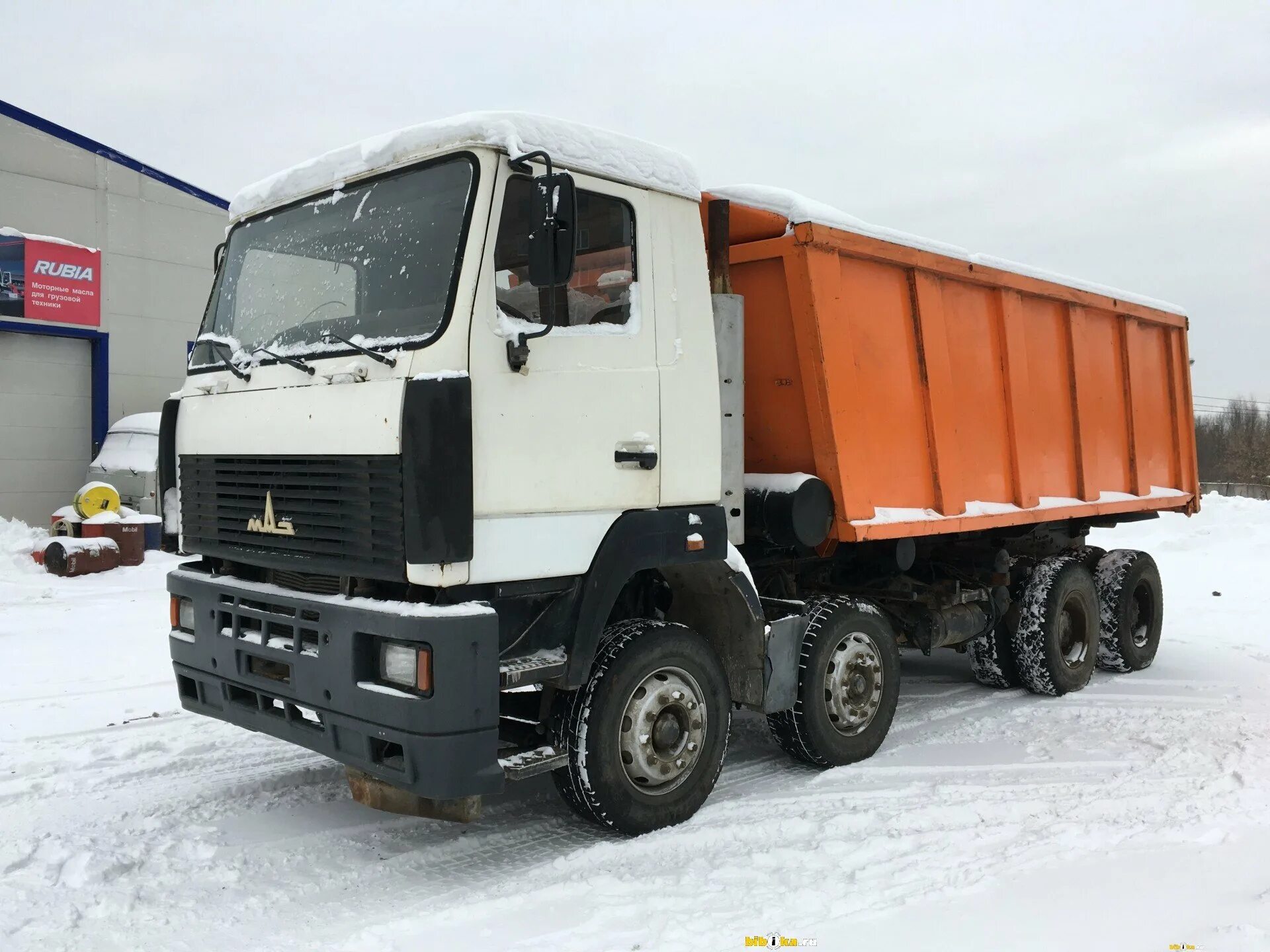 МАЗ 6516а8. МАЗ самосвал 25т. МАЗ 20 тонник самосвал. МАЗ-6516 самосвал 8x4.