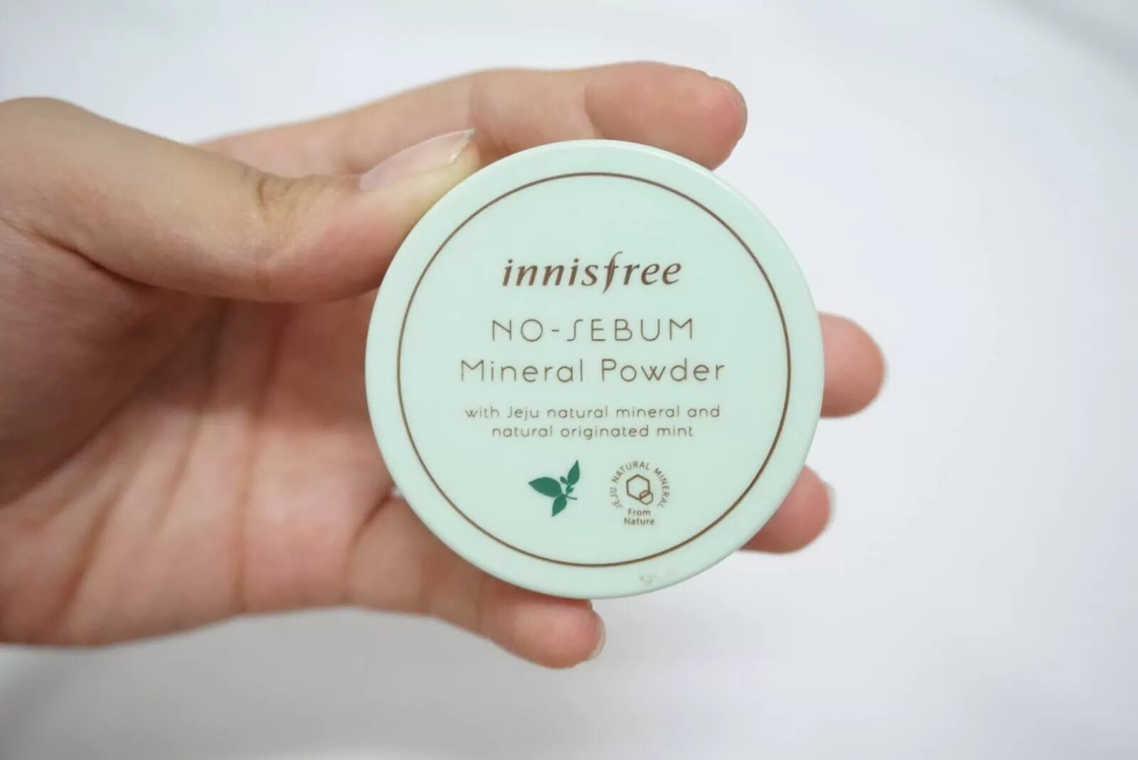 Пудра no sebum. Innisfree no sebum mineral powder. innisfree no sebum mineral powder (5. &quot;[innisfree]  минеральная пудра innisfree no sebum mineral powder 5г.&quot;. пудра иннисфри no sebum moisture.