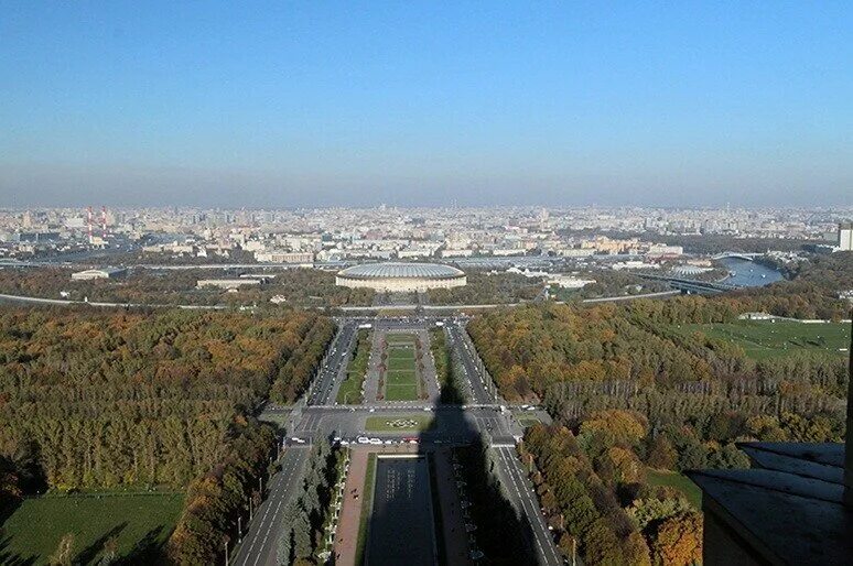 Смотровая площадка мгу. Смотровая площадка МГУ Воробьевы горы. Смотровая площадка университет МГУ. 28 Этаж МГУ. Смотровая площадка МГУ этаж.