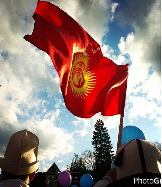 флаг кр. киргизистан байроги. кр желеги. кр желеги. моя родина кыргызстан мекеним кыргызстан.