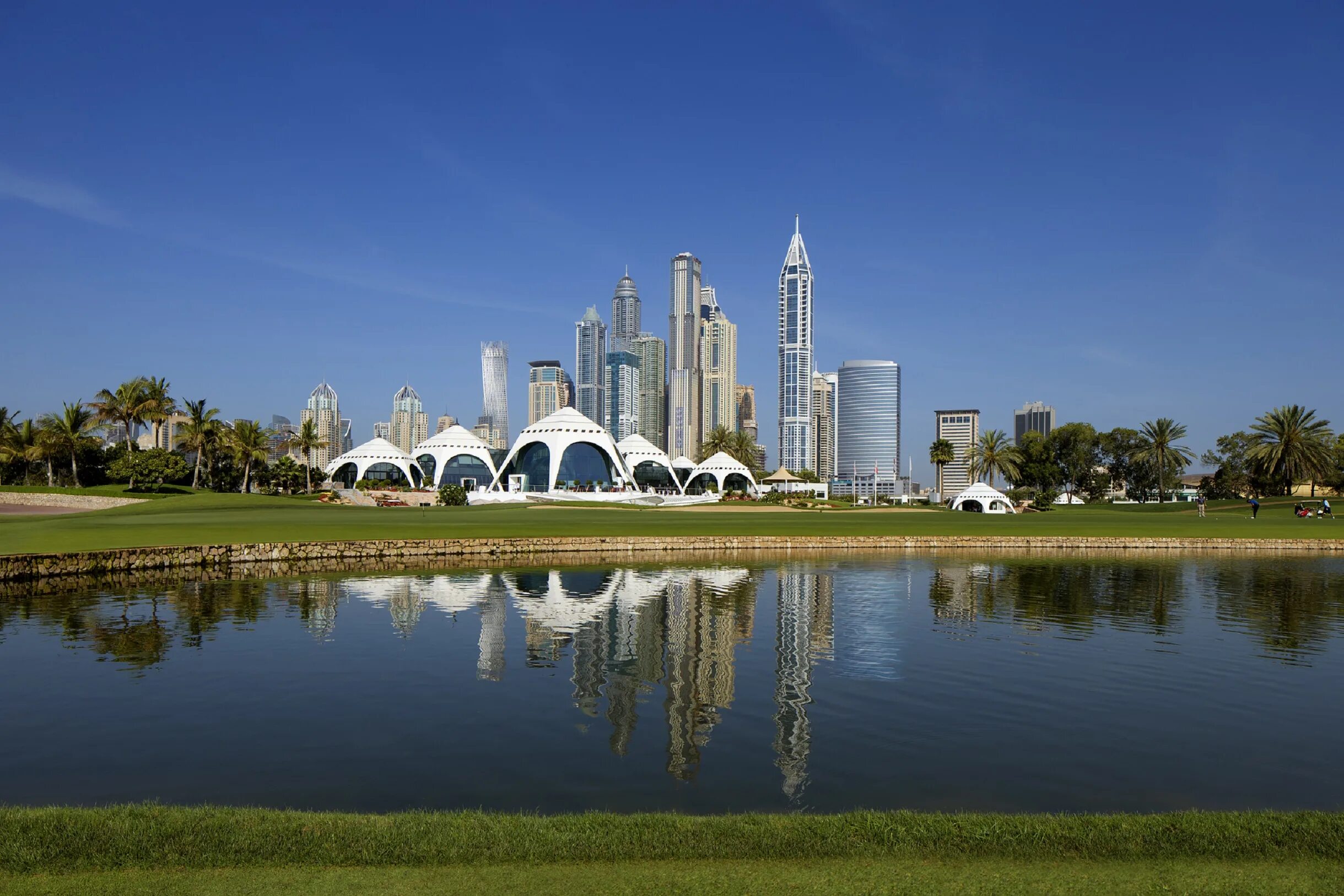 Объединённые арабские эмираты. Majlis course, Дубай. Эмиратес гольф. Emirates Hills Dubai.