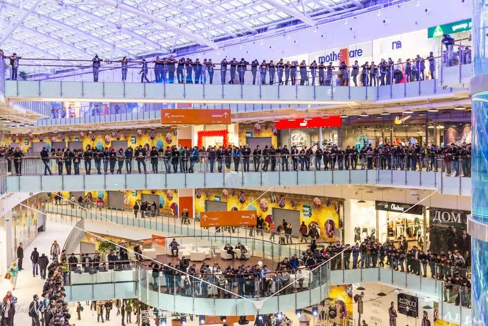 Ходынский бульвар 4 тц авиапарк. Ходынский бульвар 4 тц авиапарк. Авиапарк москва торговый центр. Самый большой торговый центр в москве авиапарк. Авиапарк москва торговый центр магазины.