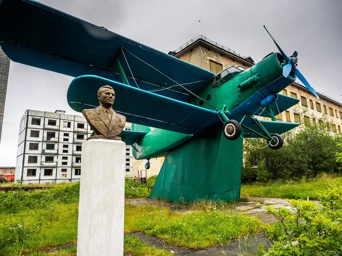 Гагарина в Корзуново Мурманской области. Корзуново Луостари. Домик Гагарина в Корзуново. Школа Юрия Гагарина в Корзуново Мурманской области.