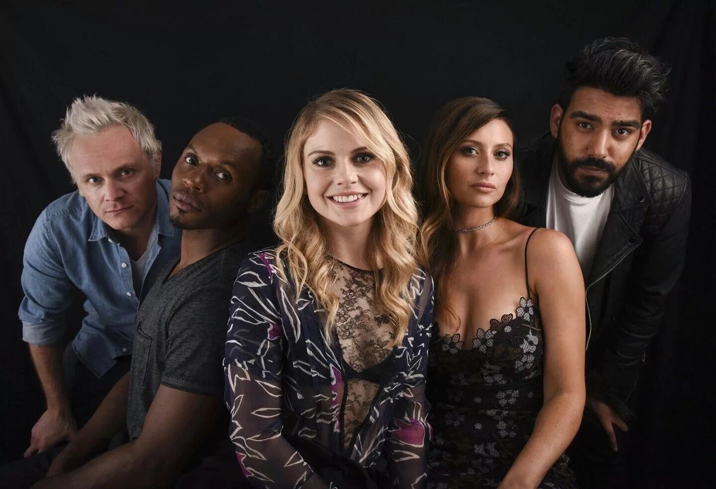 Включи cast. Включи cast