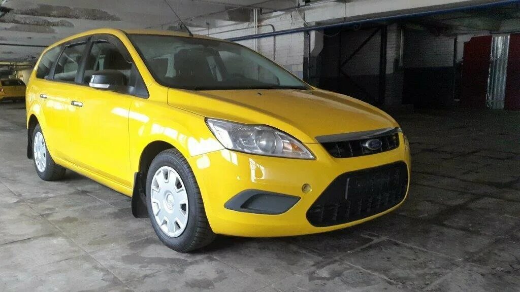 Форд фокус 2 желтый. Ford Focus, 2011 универсал желтый. Форд фокус 2 универсал желтый. Ford Focus 2 Рестайлинг жёлтый. Купить форд фокус 2 в омске