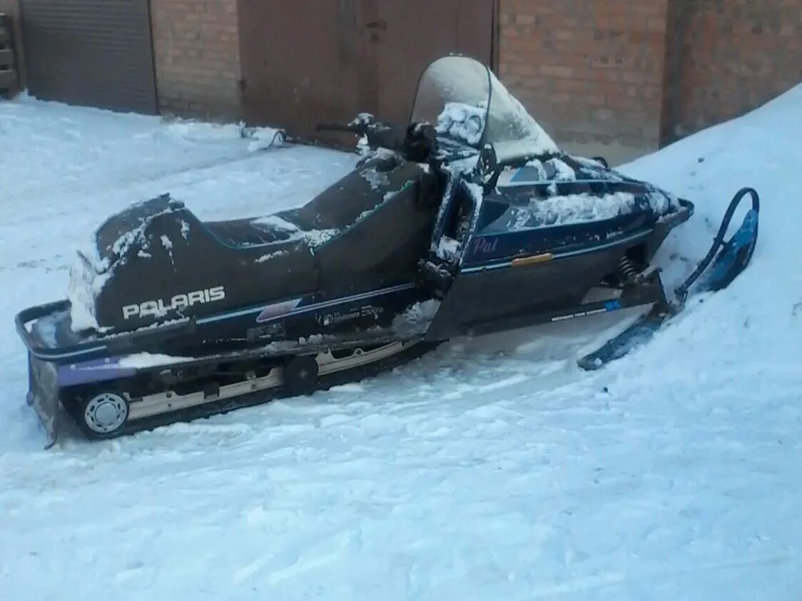 Снегоход Полярис 1998 года. Резинка башмак снегоход Поларис 500. Polaris IQ. Балка на снегоход Поларис 500.