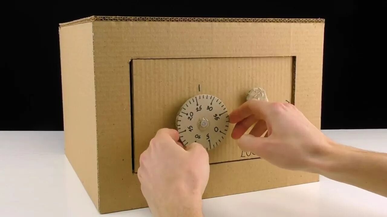 Проще простого как сделать сейф. Бумажный сейф. картонный сейф. сейф из гофрокартона. копилка сейф из картона.