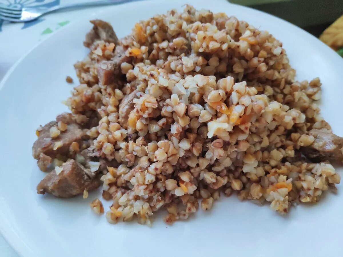 Гречка получается сухой. Гречка получается сухой