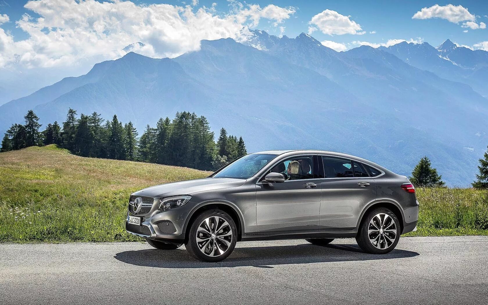 Gls coupe. Mercedes glc coupe. мерседес glc купе. мерседес бенц glc coupe 250d. мерседес глс 250.
