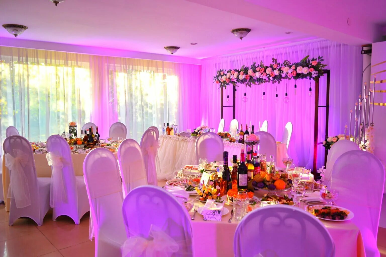 Кафе усадьба самара. Кафе камин рощино меню. Рощино кафе в камина. Кафе у камина малоярославец торты. Кафе у камина малоярославец.