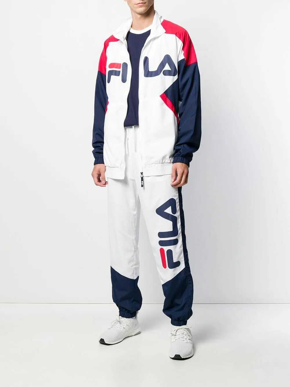 Спортивный костюм fila. Фила спортивная. Fila man jacket winter 8000. Спортивный костюм fila. Костюм фила.