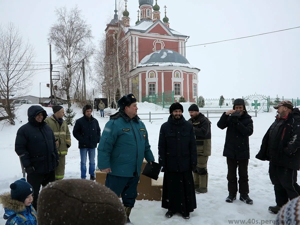 Храм сорока мучеников переславль. Храм 40 мучеников в переславле залесском. сорокосвятская церковь в переславле-залесском. церковь сорока мучеников переславль залесский. храм севастийских мучеников переславль.