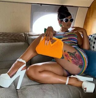 Cardi B Onlyfans Income- According to a report by research publisher Statis...
