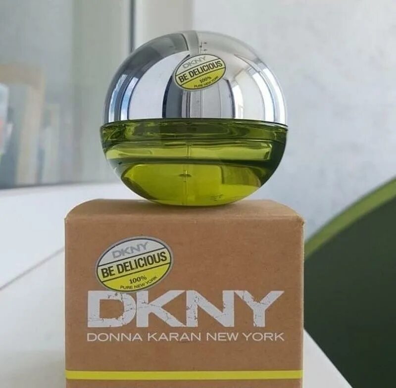 Dkny be delicious зеленое. DKNY be delicious зеленое яблоко. Донна Каран Нью Йорк зеленое яблоко. Туалетная вода DKNY зеленое яблоко. Духи яблоко DKNY.