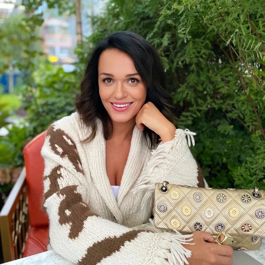 Анастасия сланевская (слава). Певица слава 2022. Анастасия сланевская 2005. Анастасия сланевская (слава) горячее. Как зовут певицу славу.