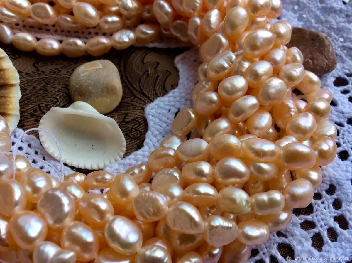 Сообщение о жемчуге. Жемчуга содержание. 70012 чешский жемчуг. Презентация на тему жемчуг. Жемчуг бурмицкий.