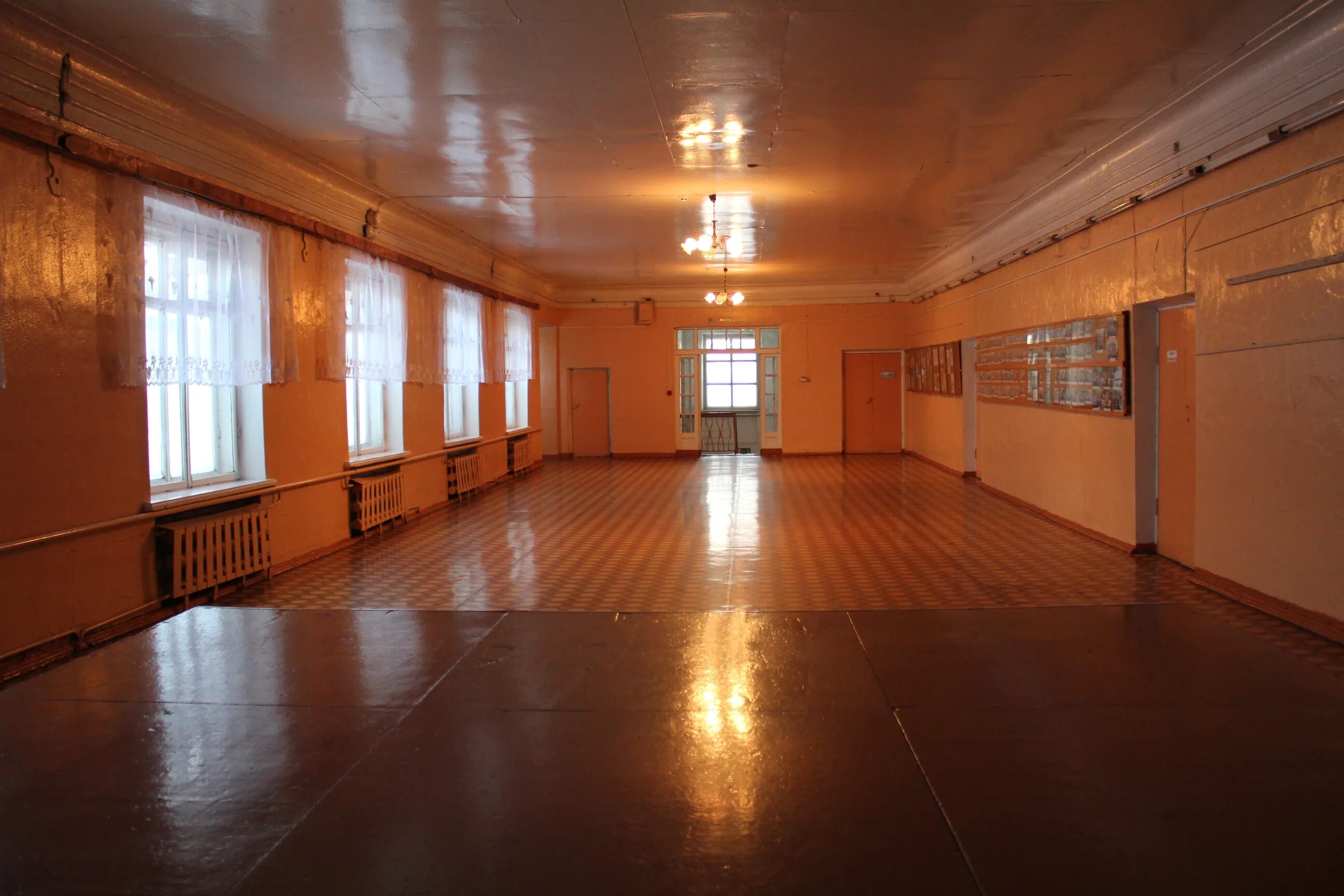 Школа внутри класс. 1 школа внутри. 1 школа внутри. 1 школа внутри. Помещение школы.