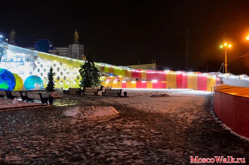 горки на вднх 2022. горка на вднх 2021. горка сияние на вднх. тюбинговая горка на вднх. тюбинг горка вднх 2022.