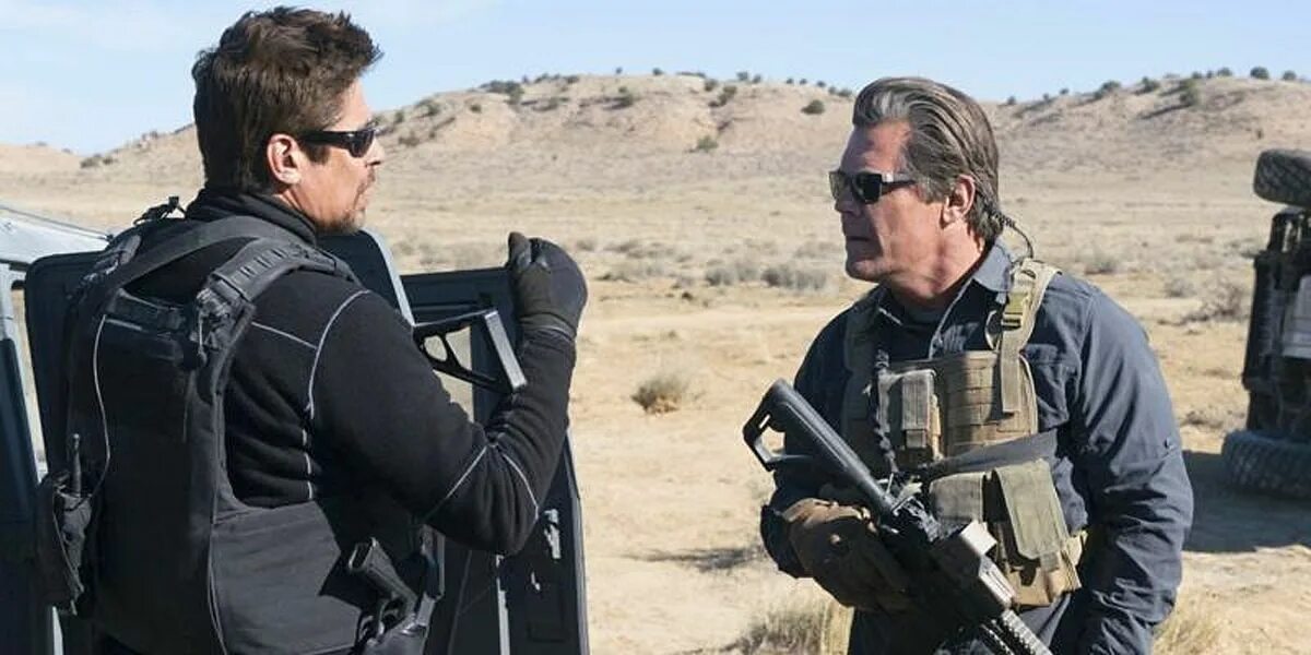 Сикарио 2. Sicario 2. сикарио дель торо стрельба.