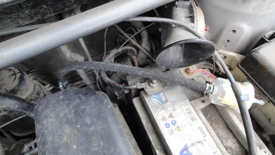 Абсорбер авенсис 2. Адсорбер niva chevrolet 2015. Адсорбер паров топлива 4b1200. Адсорбер рав 4. Абсорбер тойота рав 4 2007г.