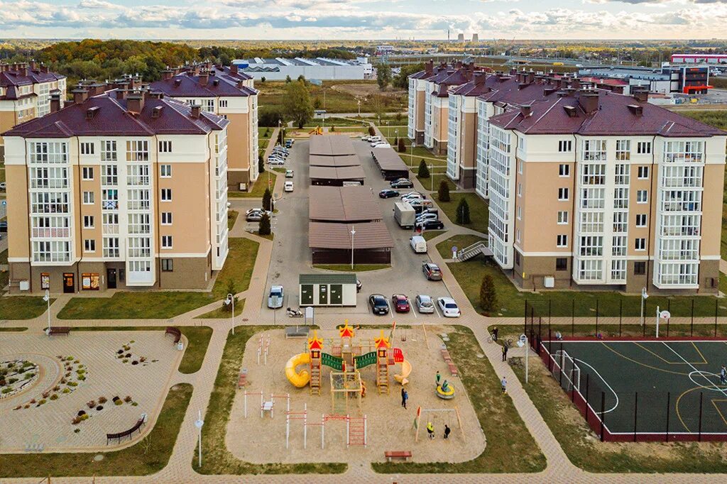 Школа будущего в исаково калининград. Пос большое исаково калининградская область. Старокаменная 2 калининград большое исаково. Калининград поселок большое исаково. Большое исаково.