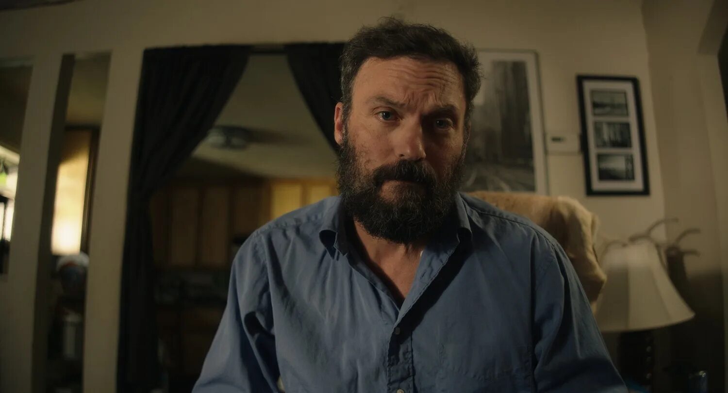 опасный урок 2022. опасные уроки фильм 2004. опасный свидетель фильм 2022. кадры из фильмов 2022. самая опасная игра фильм 2022.