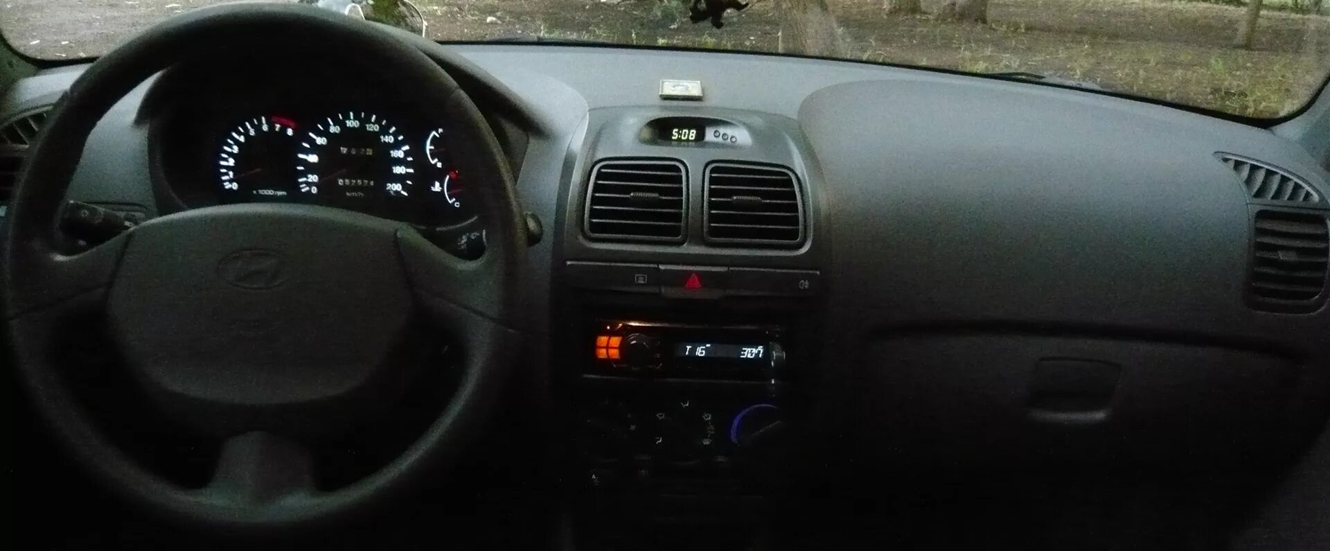 Красим салон в цвет - Hyundai Accent (2G), 1,5 л, 2007 года тюнинг DRIVE2