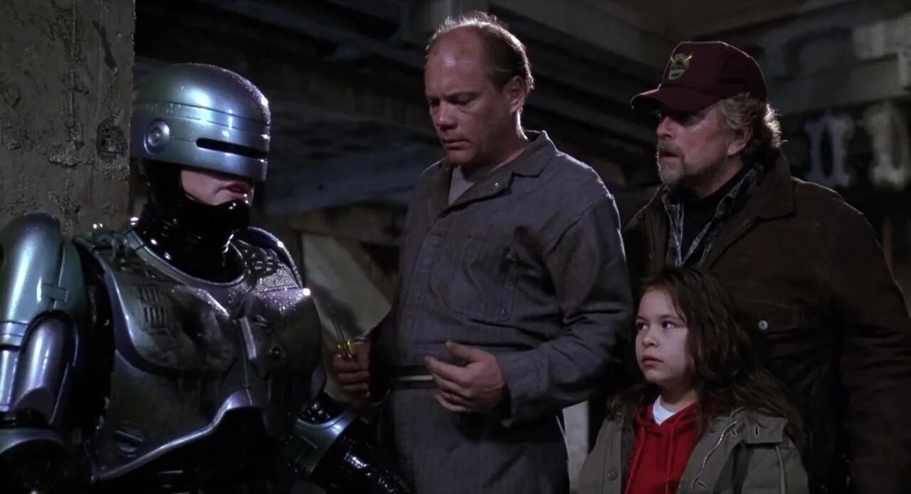 робокоп 3 1993. джон берк робокоп 3. шейн блэк в робокоп. робокоп 3. робокоп 3 1993.
