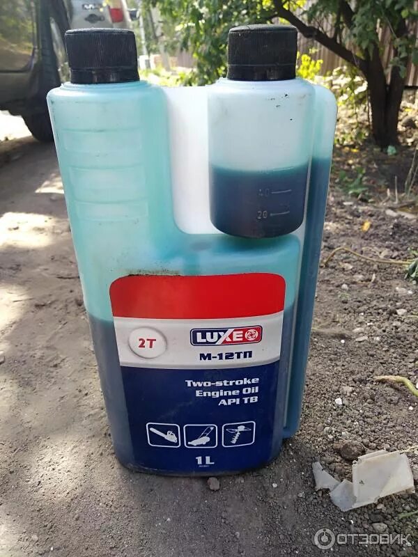 Масло 2 м2. Моторное масло luxe м12тп 2т. масло м12тп с дозатором luxe. масло luxe 2т 50l. масло для 2-х тактных люкс м12тп.