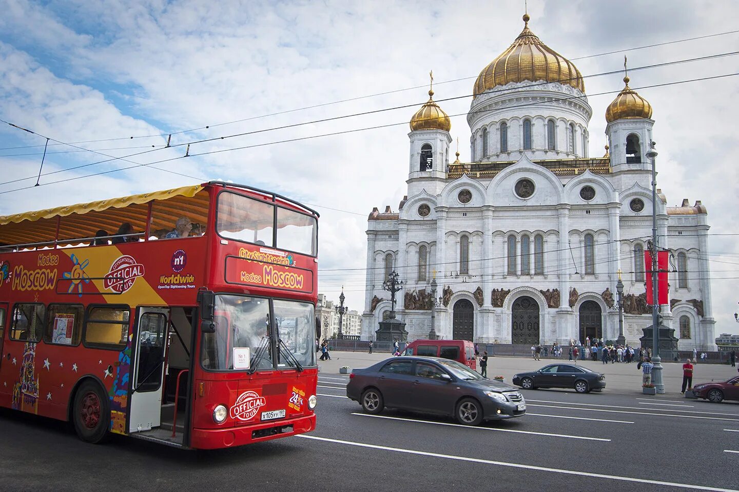 Обзорные экскурсии по вечерней москве. Sightseeing Tour по Москве. Автобусный тур. Автобусная экскурсия. Автобусная экскурсия по Москве.