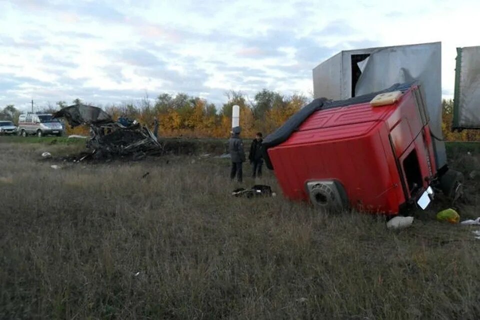 ДТП В Самарской области Большечерниговский район. Авария большая Черниговка. Аварии в Самарской области Большечерниговского района. Авария Самара Черниговка.