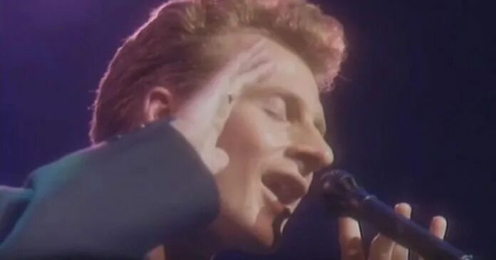 земляне романов 1983.