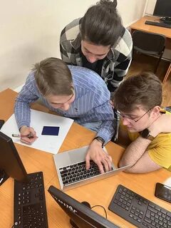 Заняться выступать