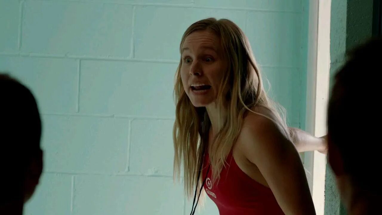 Кристен белл спасатель 2013 фильм. Спасатель 2013. Спасатель 2013. Спасатель фильм 2013 смотреть. Kristen bell in the lifeguard 2013.