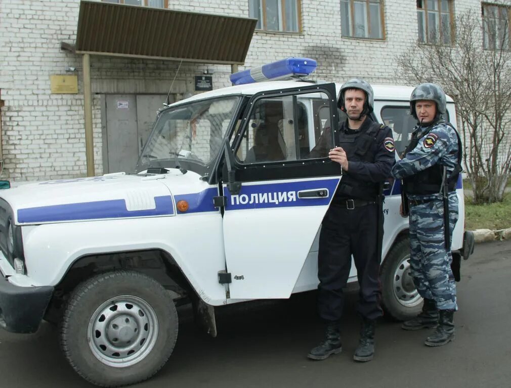 Уво внг по свердловской области. Вневедомственная охрана Воронеж. УАЗИК ово. Вневедомственная охрана на УАЗИКЕ. УАЗ Росгвардия.