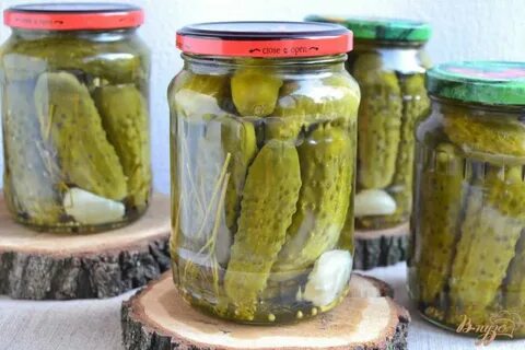 Соленый огурец консерва