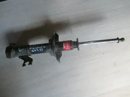 Передняя стойка nissan