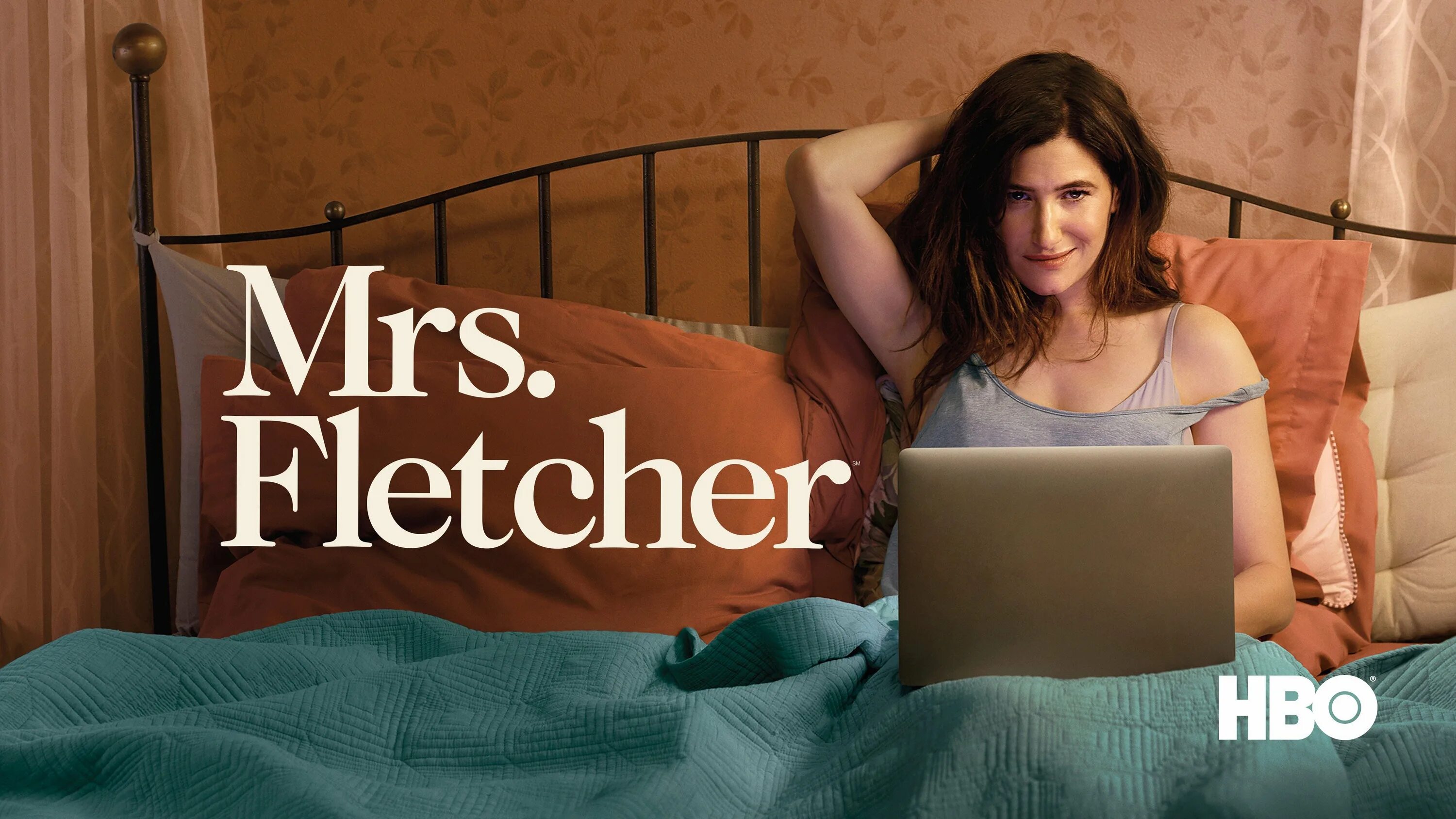 Кэтрин Хан миссис Флетчер. Mrs. Fletcher (2019). Миссис Флетчер афиша. Лейси флетчер вросла в диван