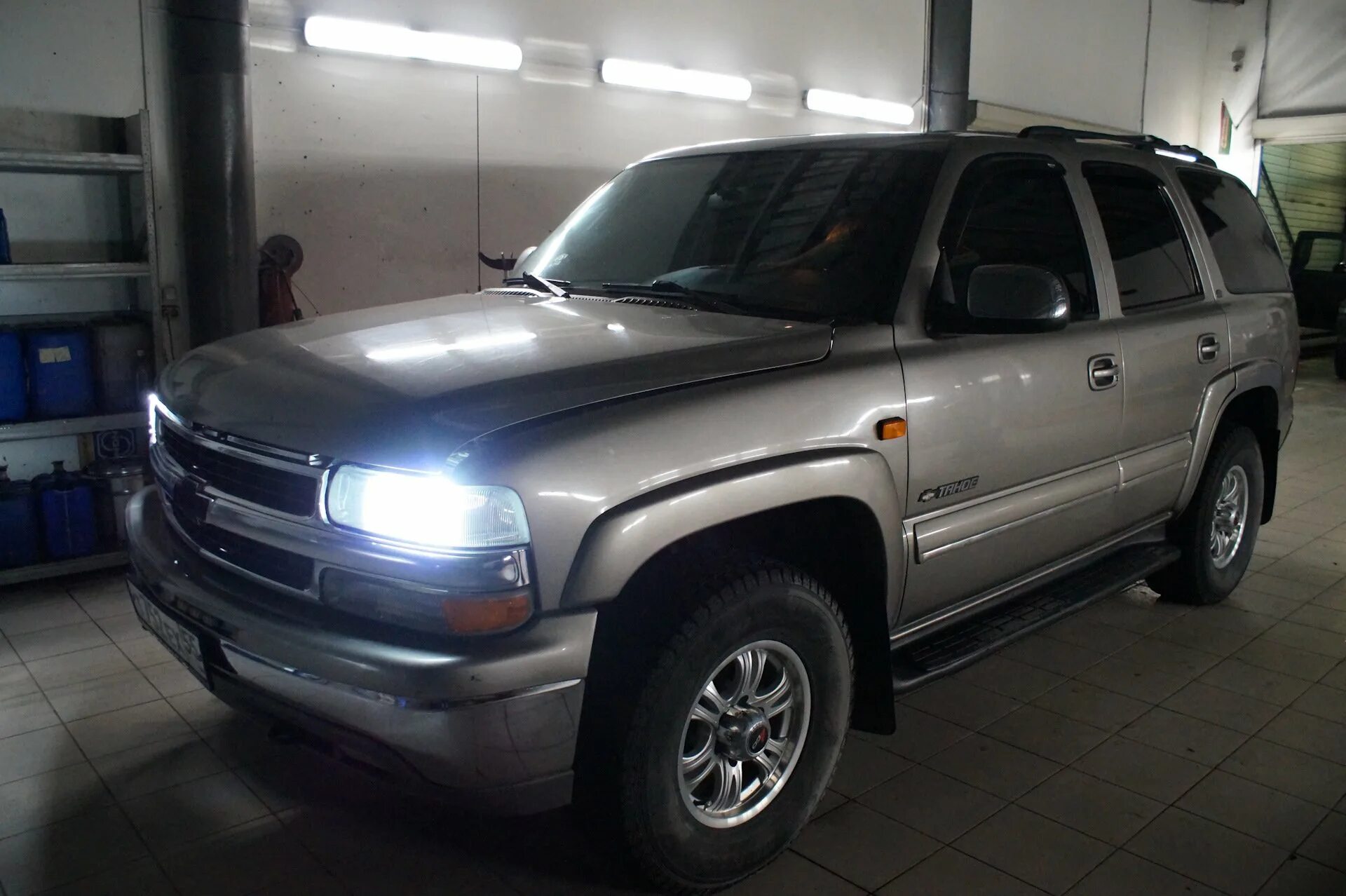 Tahoe 840. Chevrolet Tahoe gmt800. Шевроле Тахо 840. Шевроле Тахо 840 кузов. Тахо 840 в рапторе.