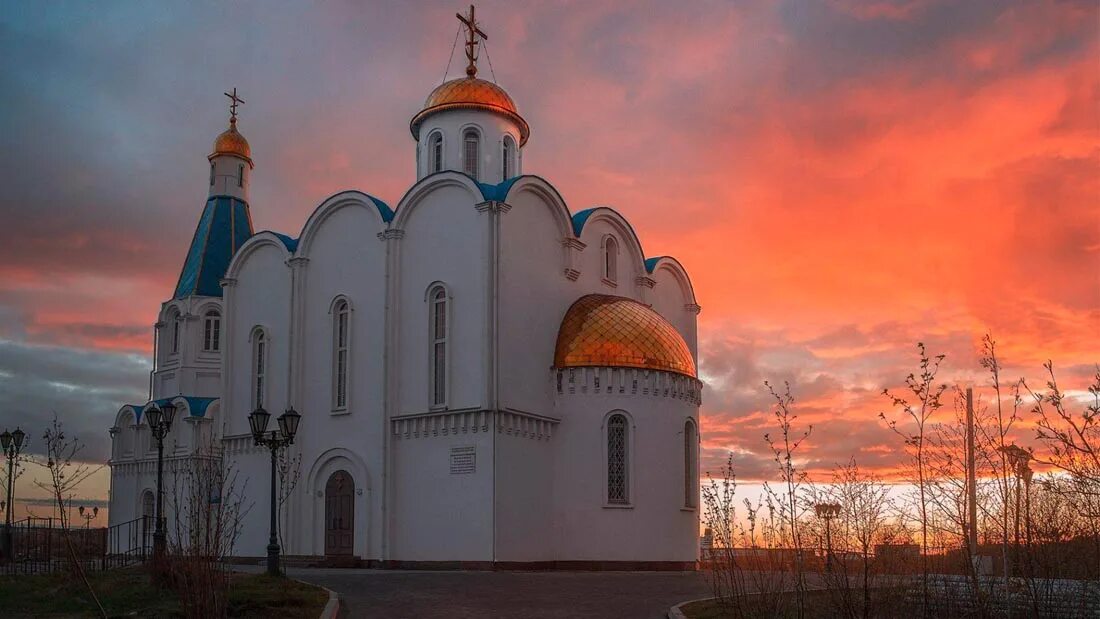 Спас на водах мурманск высота. Морской православный храм спас-на-Водах Мурманск. Мурманск храм Спаса Преображения на Водах. Храм Спаса Нерукотворного в Мурманске (спас-на-Водах).