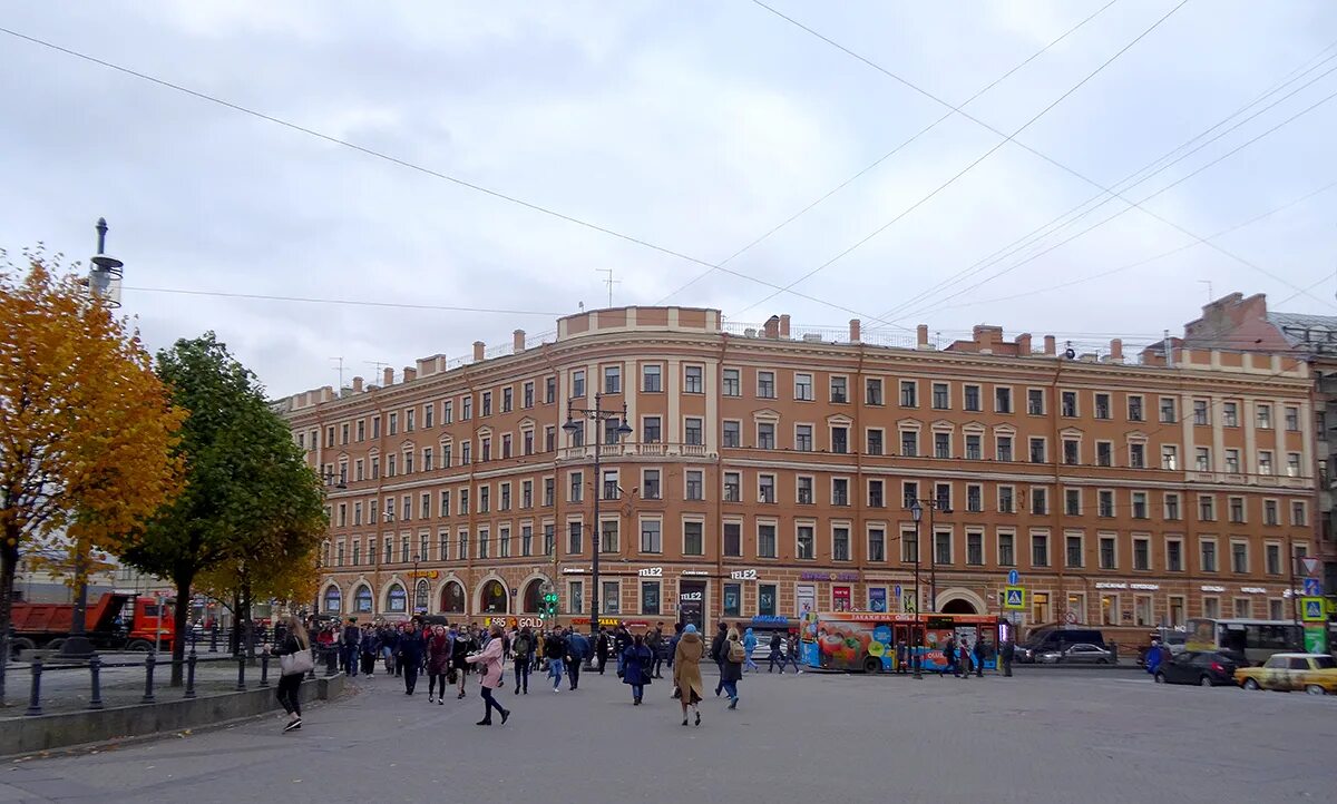 Вяземская Лавра в Санкт-Петербурге. Сенная площадь Санкт-Петербург 19 век. Сенная площадь Вяземская Лавра. Доходный дом «Вяземская Лавра». Вяземской лавры