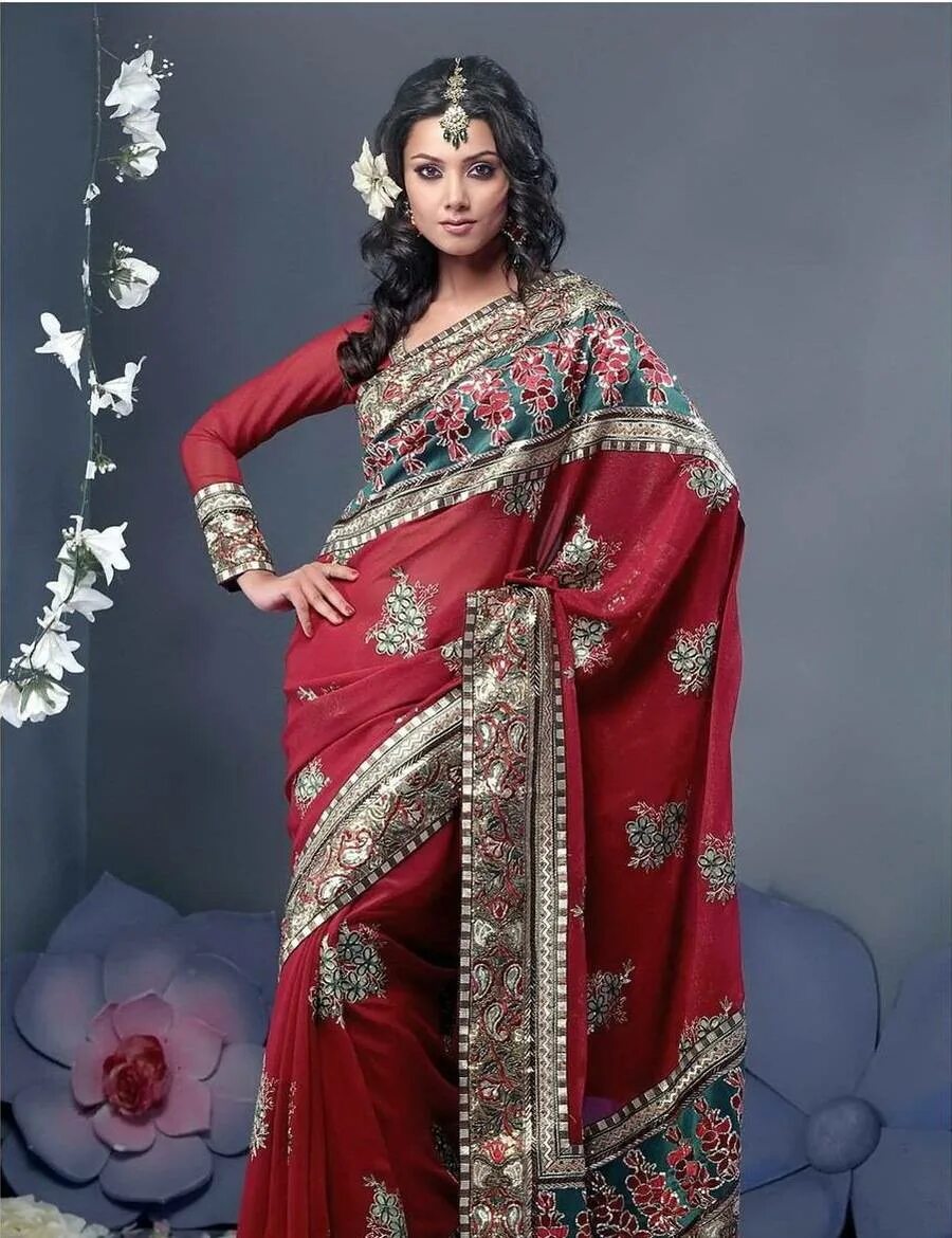 Сари — Национальная женская одежда Индии. Национальный костюм Индии Сарри. Сари одежда в Индии. Сари (женская одежда в Индии).