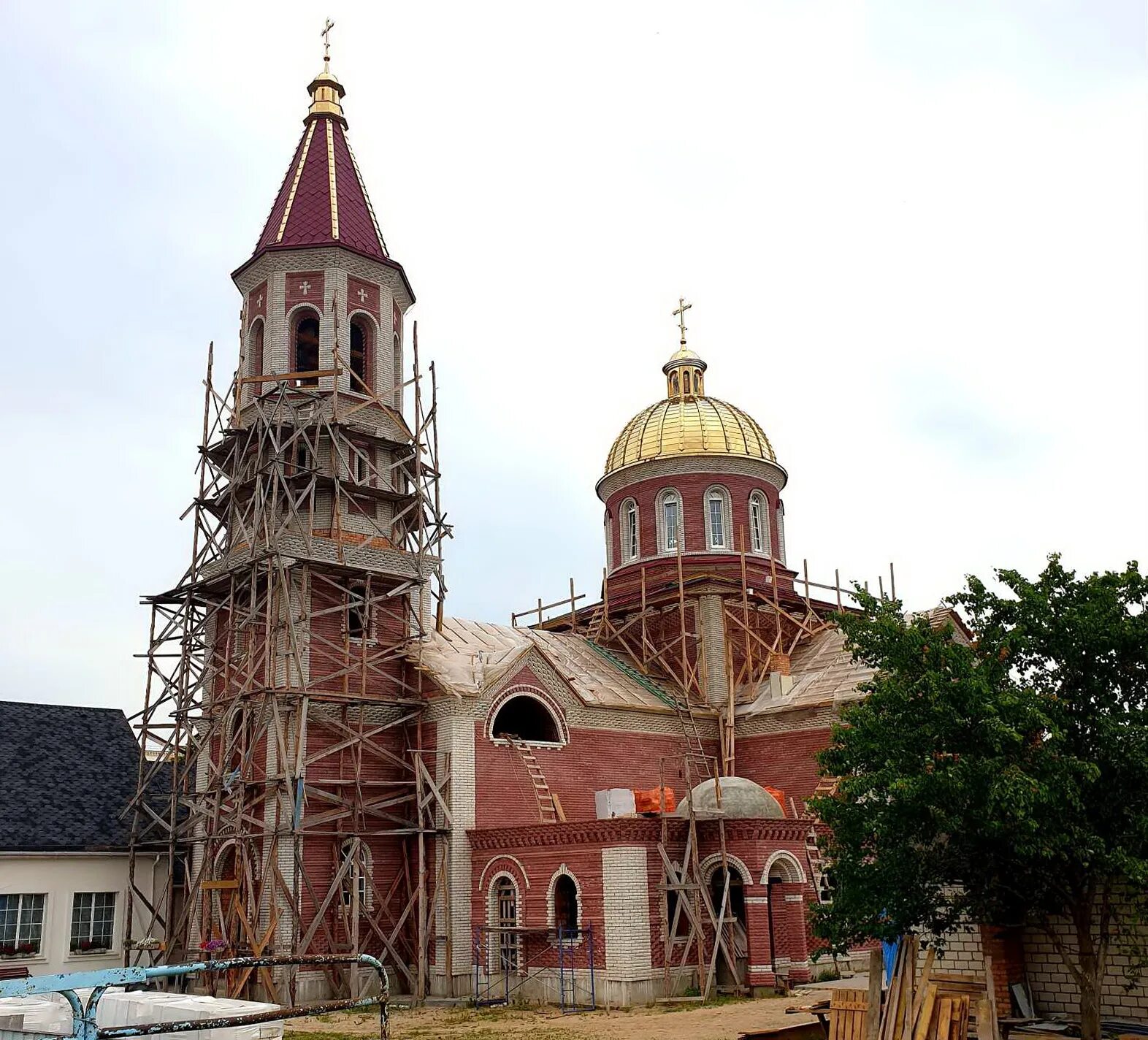 храм василия великого жлобин. свято-троицкая церковь жлобин. храм василия великого жлобин. свято-троицкая церковь жлобин. храм святителя василия великого.