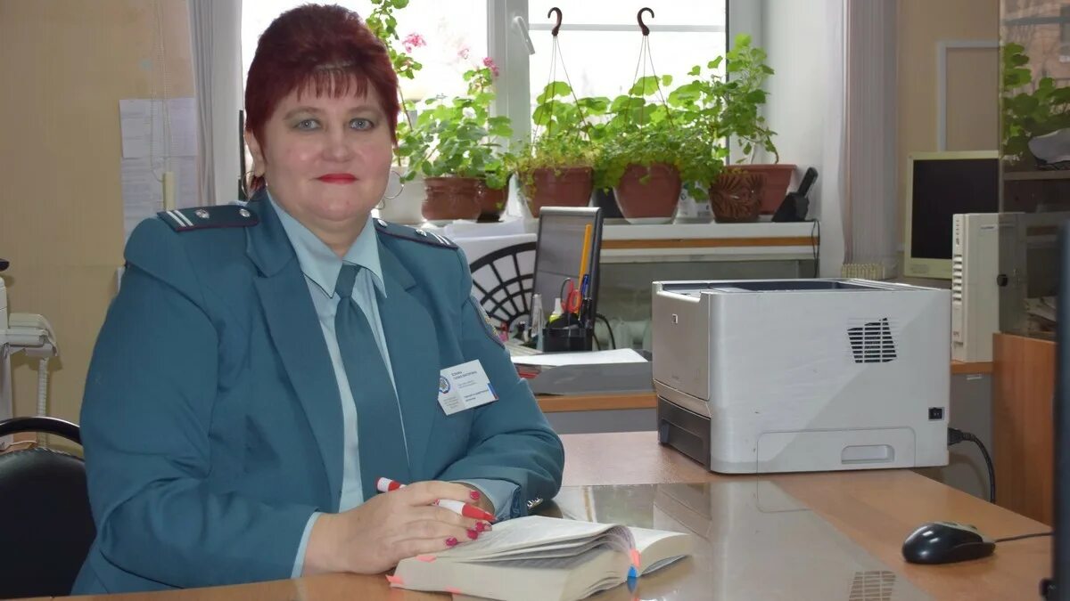 Раменская налоговая. Налоговый инспектор. главный налоговый инспектор. страшный налоговый инспектор. налоговая инспекторша.