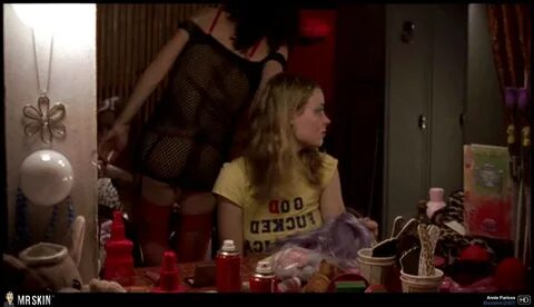 Annie Parisse nude pics.