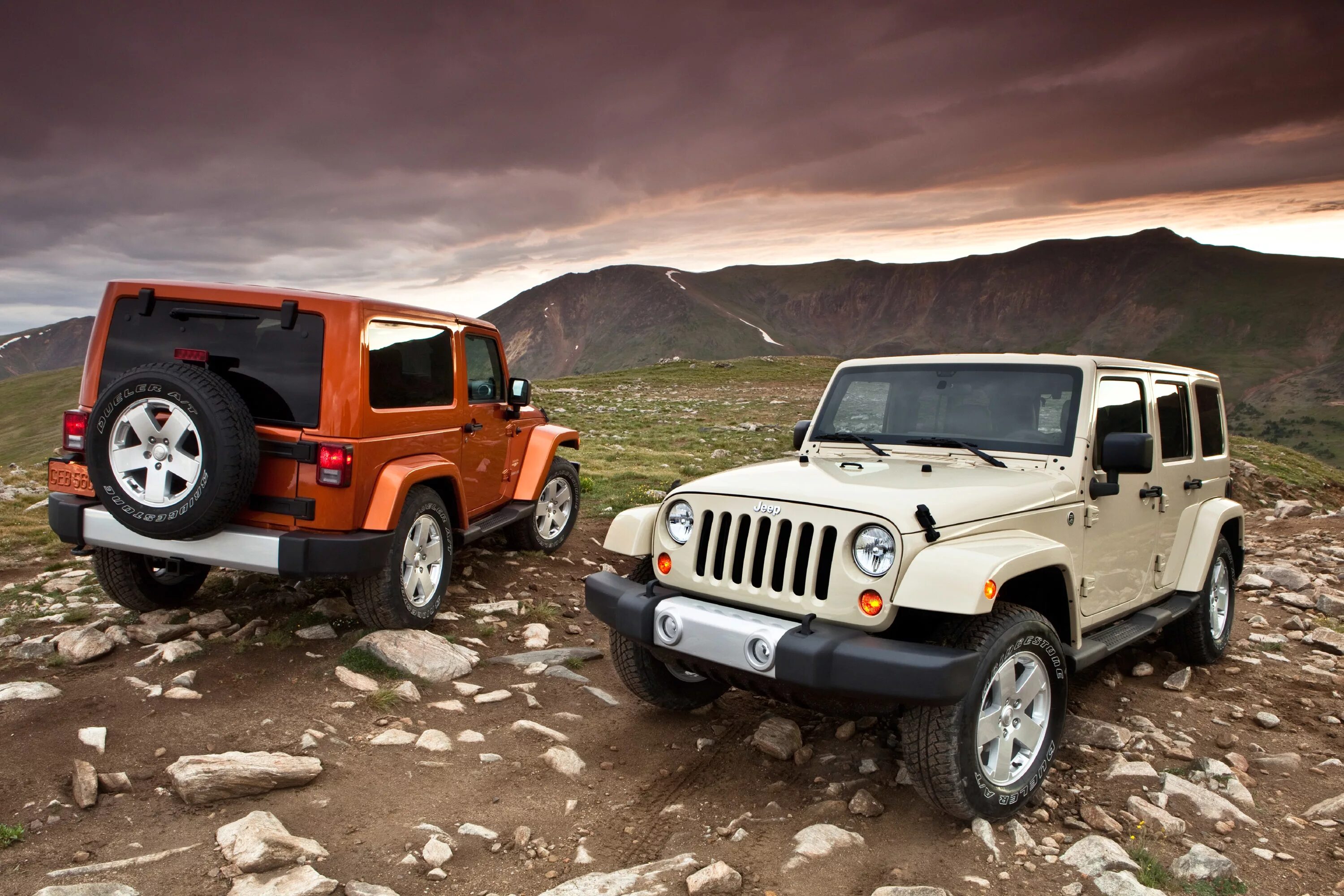 Джип Вранглер 1. Jeep Wrangler 2011. Jeep Wrangler Unlimited 2011. Jeep Wrangler 2011 Unlimited Sahara. Что такое внедорожник