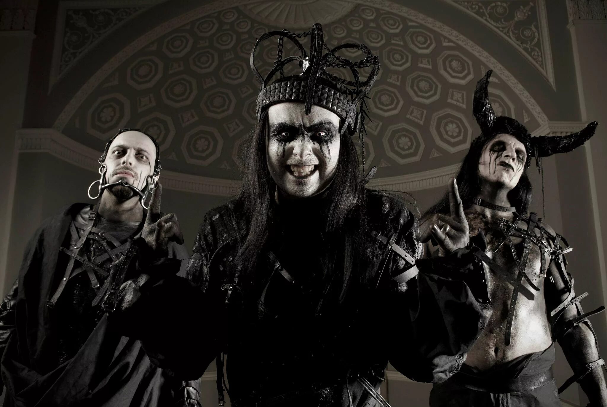 Группа Cradle of Filth. Дэни Филтом( Cradle of Filth). Cradle of Filth 1920. Джаен Пирес Cradle of Filth.