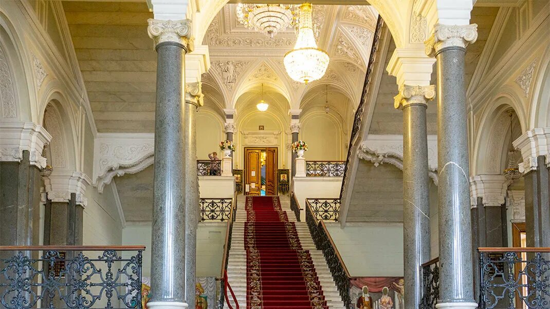 Николаевский дворец в Санкт-Петербурге парадная лестница. Николаевский дворец 1853-1861. Николаевский дворец Княжеская гостиная. Дворец Великого князя Николая Николаевича дворец труда. Николаевском дворце спб