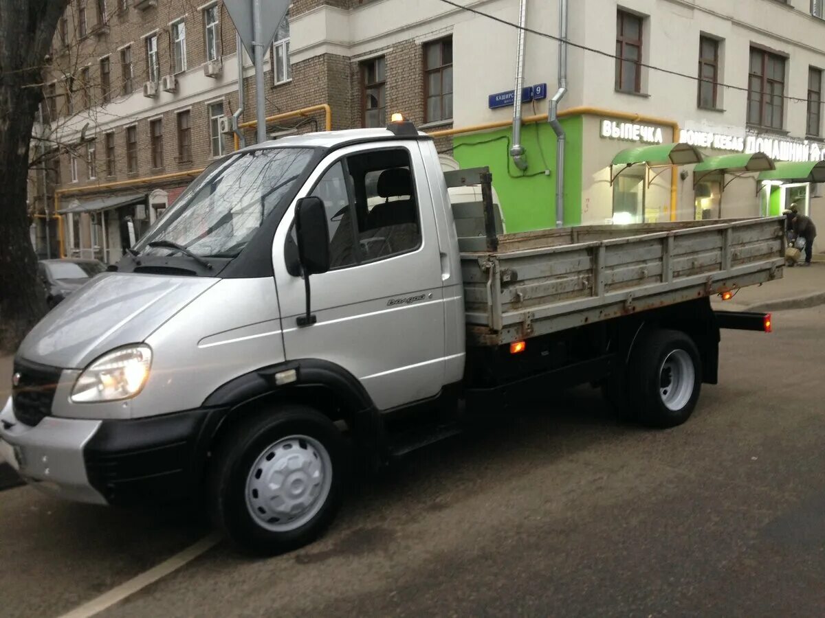Валдай автомобиль фото характеристики. Валдай 2007 год. Газ 27903-0000010. Газель валдай будка. Газ 3310 валдай на колёсах от бычка.