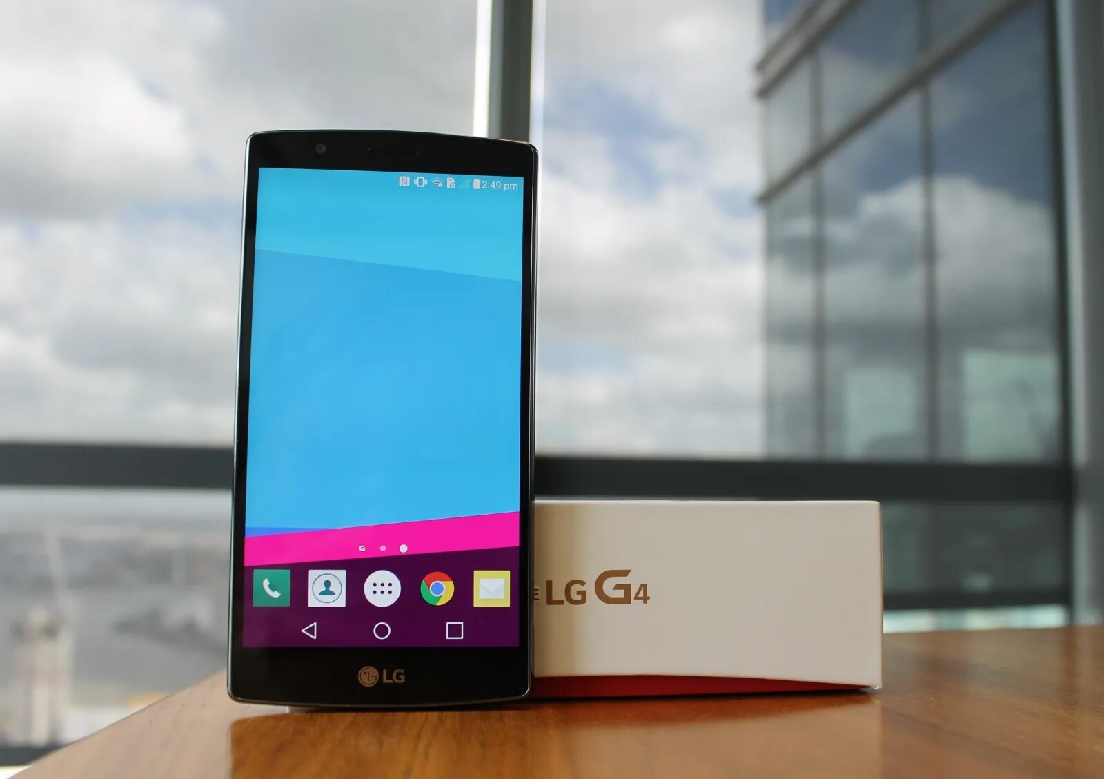 Смартфон LG g4. LG смартфон 2015. LG g4 панель. LG g4s смартфон в ДНС. Lg g4 купить